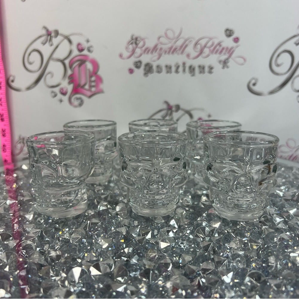 Clear Skull Shot Glasses Set